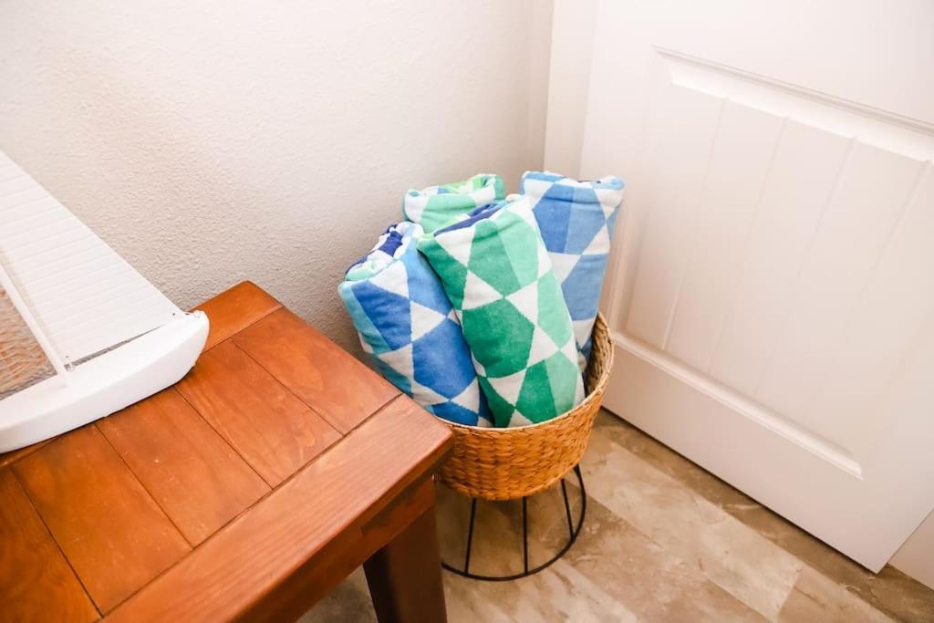 The Little Getaway-Sleeps 4, Firepit, Pet Friendly Villa Pottsboro Exterior photo