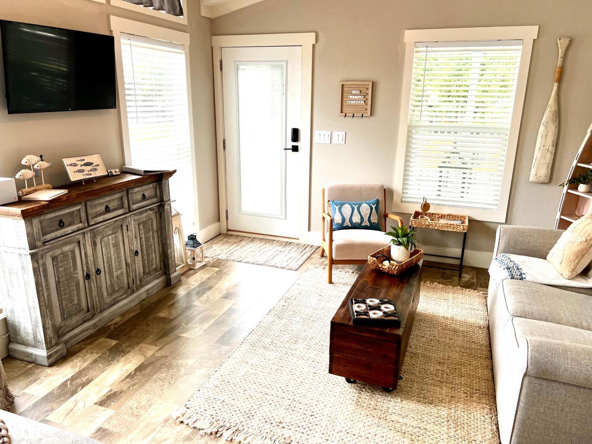 The Little Getaway-Sleeps 4, Firepit, Pet Friendly Villa Pottsboro Exterior photo
